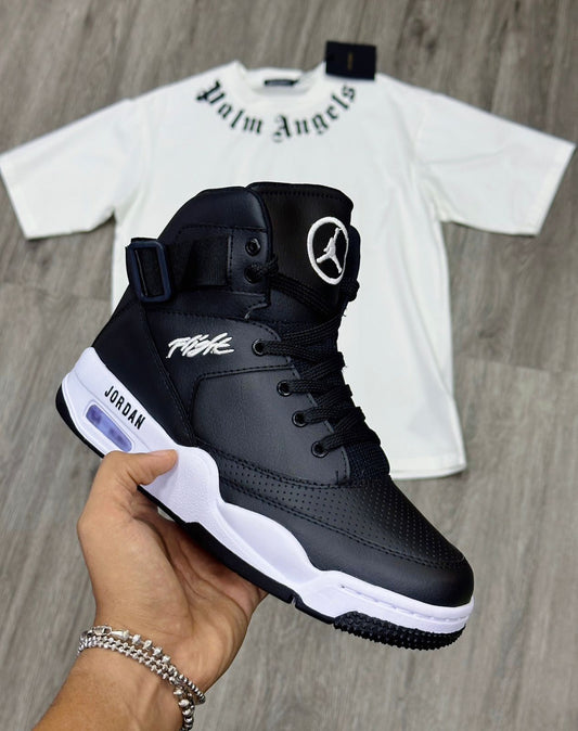 Gray helmet for bikers